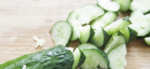 smashed cucumbers (pai huang gua æ‹é»„ç“œ)