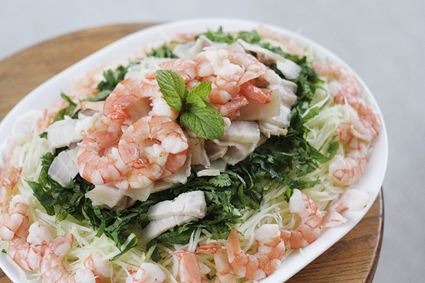 Vietnamese Green Papaya Salad With Shrimp And Pork Belly Goi Du Du